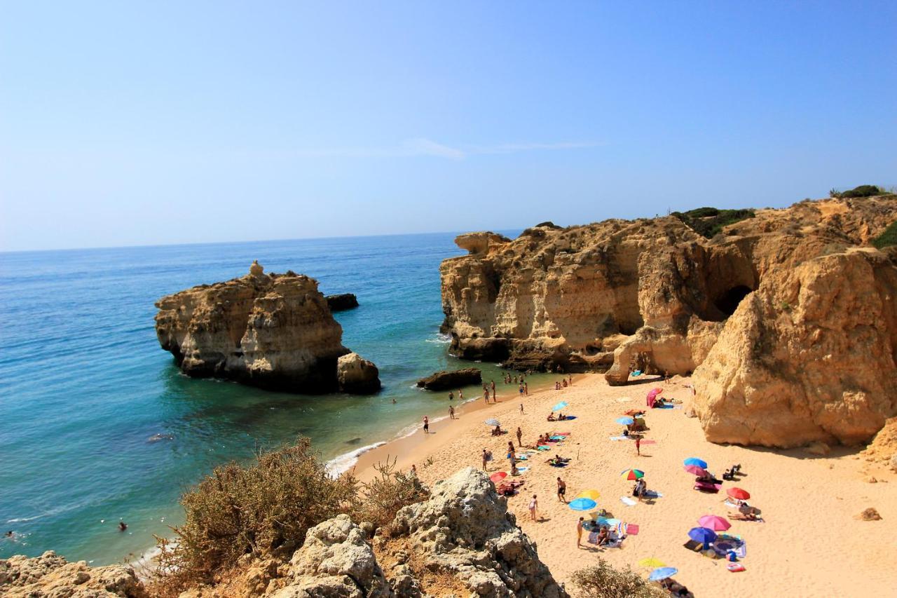 Warm Yellow Albufeira Luaran gambar