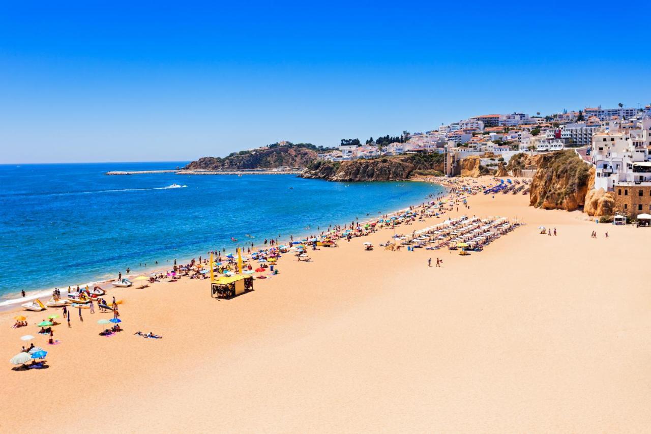Warm Yellow Albufeira Luaran gambar