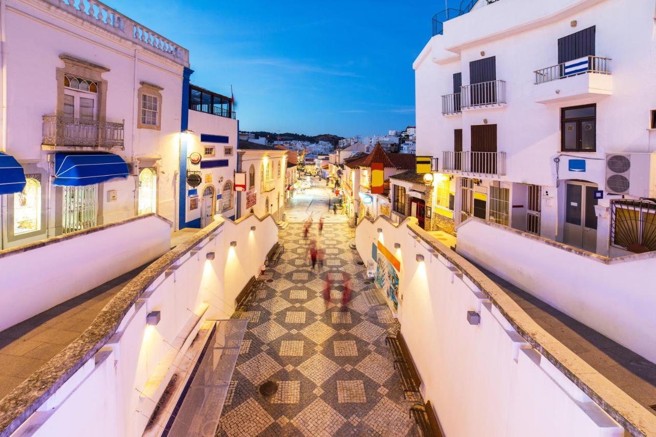 Warm Yellow Albufeira Luaran gambar